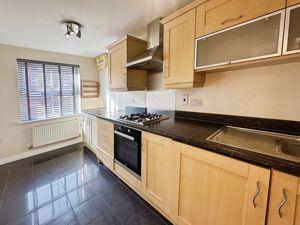 Kitchen- click for photo gallery